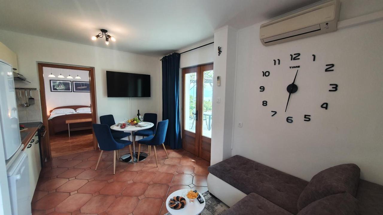 Apartments Anamarija Opatija Exterior photo